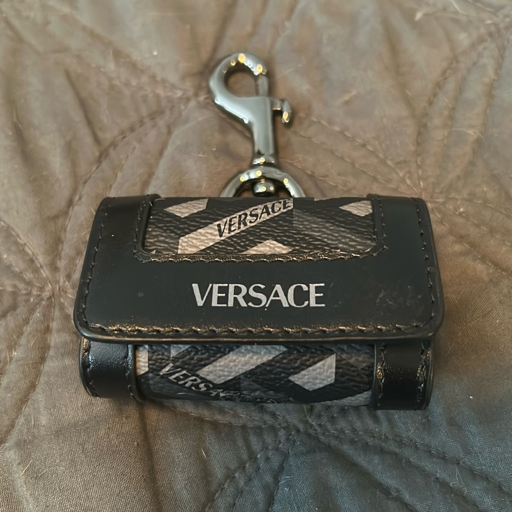 Versace Greca earpod holder
